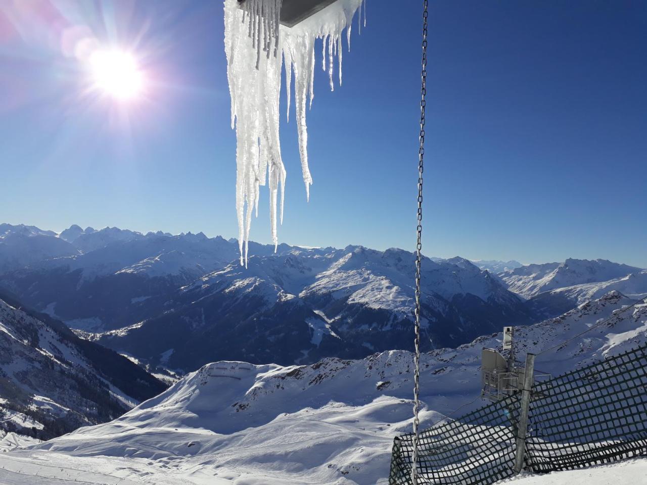 Apart Alpenpension Maderer ガシュルン エクステリア 写真